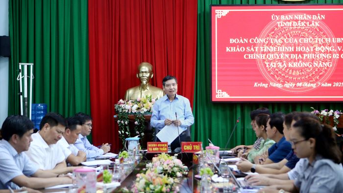 Chủ tịch UBND tỉnh Đắk Lắk khảo sát thực tế tình hình hoạt động, vận hành chính quyền địa phương 02 cấp tại xã Krông Năng và phường Buôn Hồ